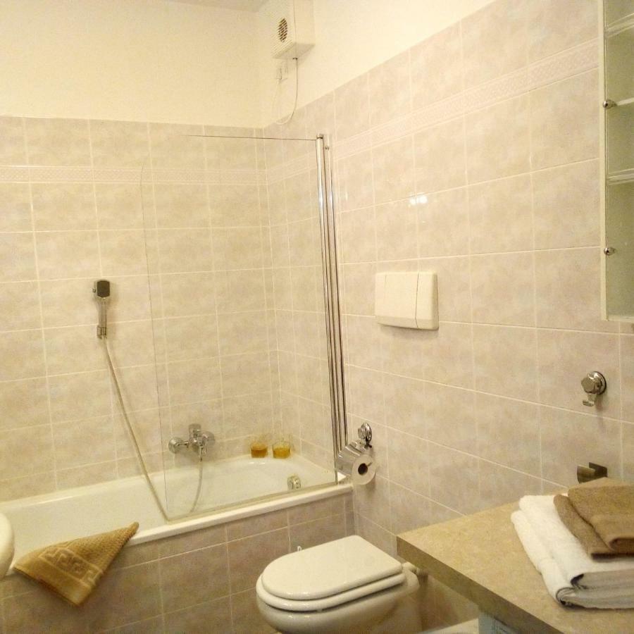 Апартаменты Casa Akira Рива-дель-Гарда Экстерьер фото